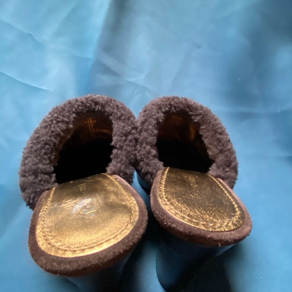 Beautiful Coach brown suede mule - Picture 3 of 4